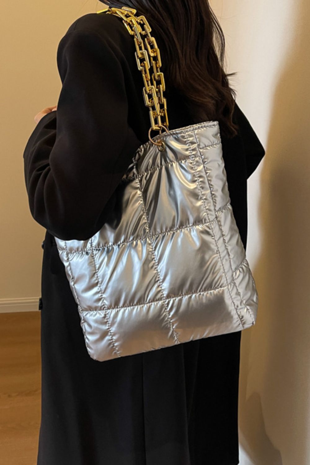 Bubble Texture Chain Handbag Trendsi