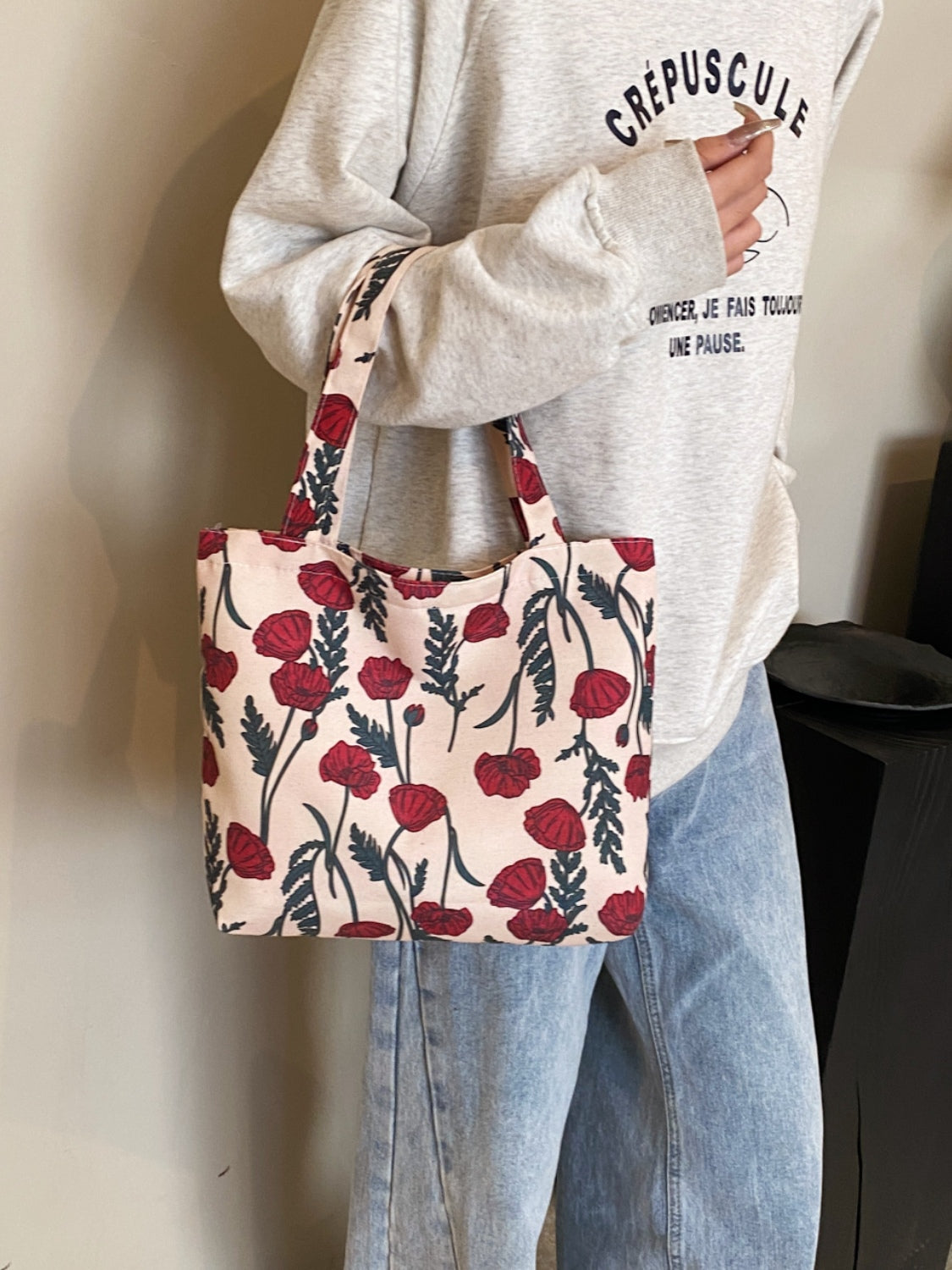 Printed Canvas Handbag with Zipper Trendsi