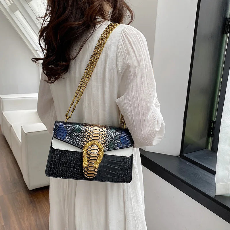 2023 Girls Design Purses Bag Famous Brand Fashion Snake Skin Bags Women Luxury Chain Shoulder Purse Handbags-1