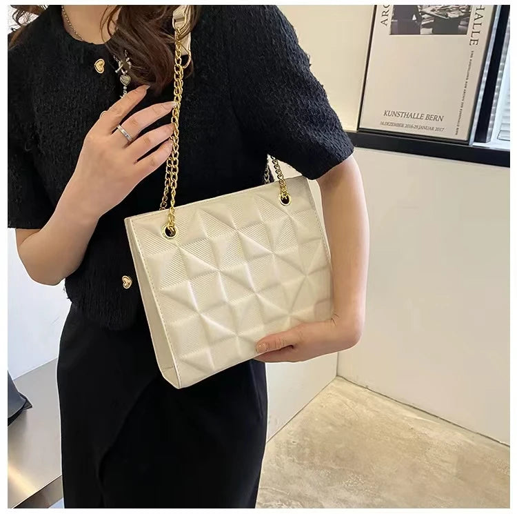 Chain bag 2024 new fashion casual women's bag Western style one-shoulder messenger girls students female underarm bag-5