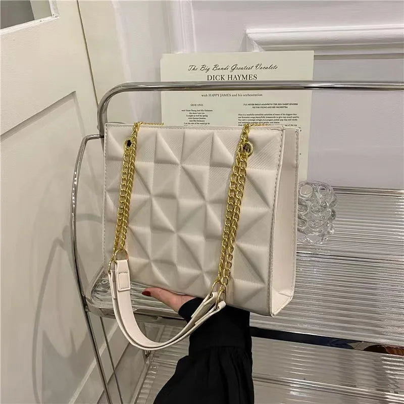 Chain bag 2024 new fashion casual women's bag Western style one-shoulder messenger girls students female underarm bag-10